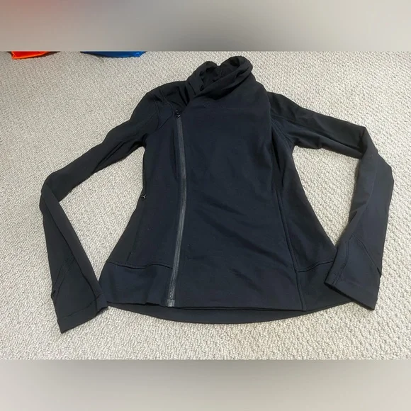 Lululemon | Bhakti Yoga Jacket - Picture 6 of 15